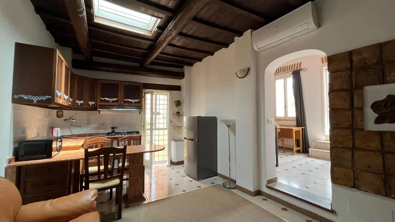 Attico Con Terrazza Santa Cecilia Apartment Rome